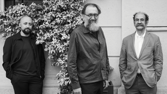 Presidente della giuria Michele De Lucchi con il suo team di architetti di AMDL Circle.  | © Oikos Venezia