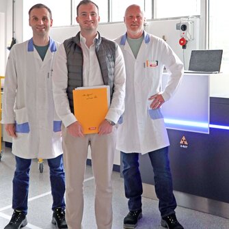 Un team ADLER competente garantisce le migliori soluzioni: Dr Sebastian Bräuchle, Julian Berghofer, Ralf Menke (da sinistra).