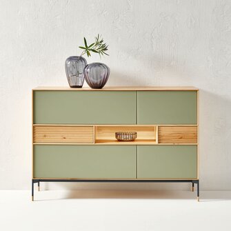 Anche le superfici verniciate a colori possono essere riverniciate con Bluefin Terra-Resist. | © ANREI | www.anrei.at