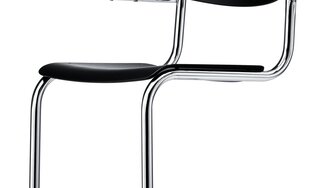 Il classico tubolare d'acciaio, privato delle gambe posteriori, convince anche nella versione con parti in legno stampato per la seduta e lo schienale. | © Thonet GmbH